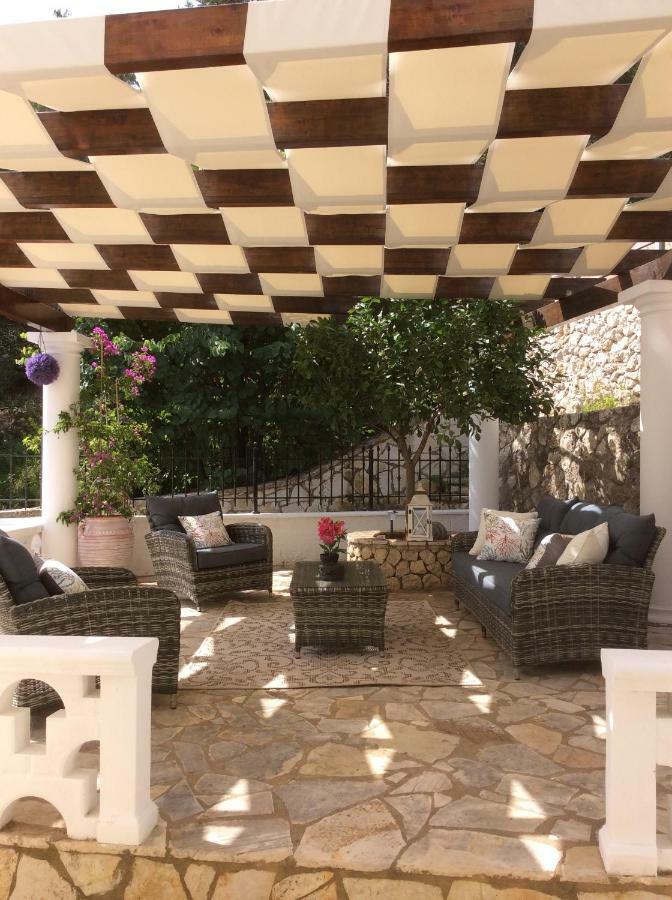 פאלאוקסטריצה Villa Ampelaki 2 מראה חיצוני תמונה